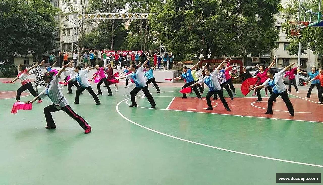 必一运动bsport体育用汗水浇灌梦想的花朵！